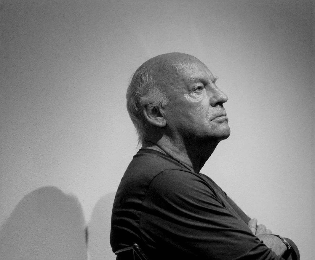 El escritor uruguayo Eduardo Galeano, autor de 'Las venas abiertas de América Latina', en 2008. JOSE FRANCISCO PINTON El escritor uruguayo Eduardo Galeano, autor de 'Las venas abiertas de América Latina', en 2008. JOSE FRANCISCO PINTON